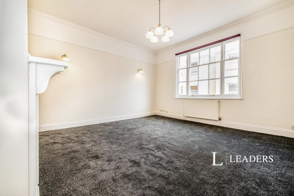 Additional image 11 of Park Crescent