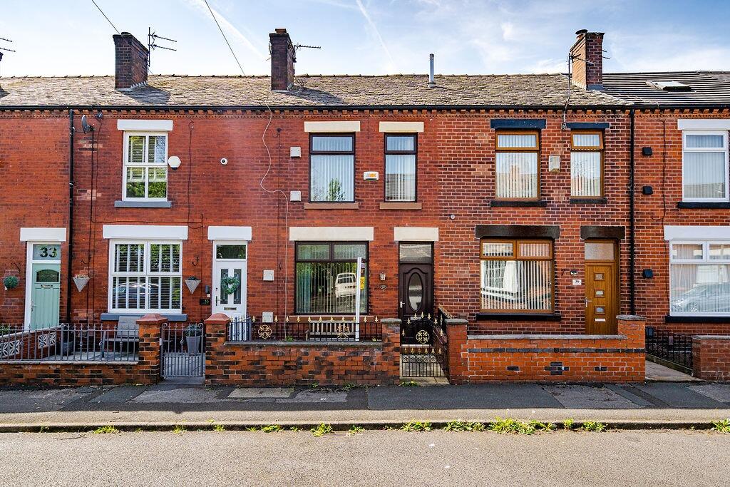 Lord Street, Kearsley, Bolton, Lancashire, BL4