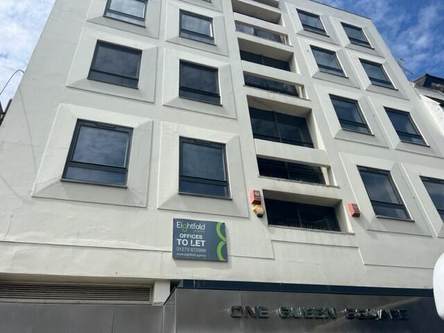 Additional image 11 of Queens Square