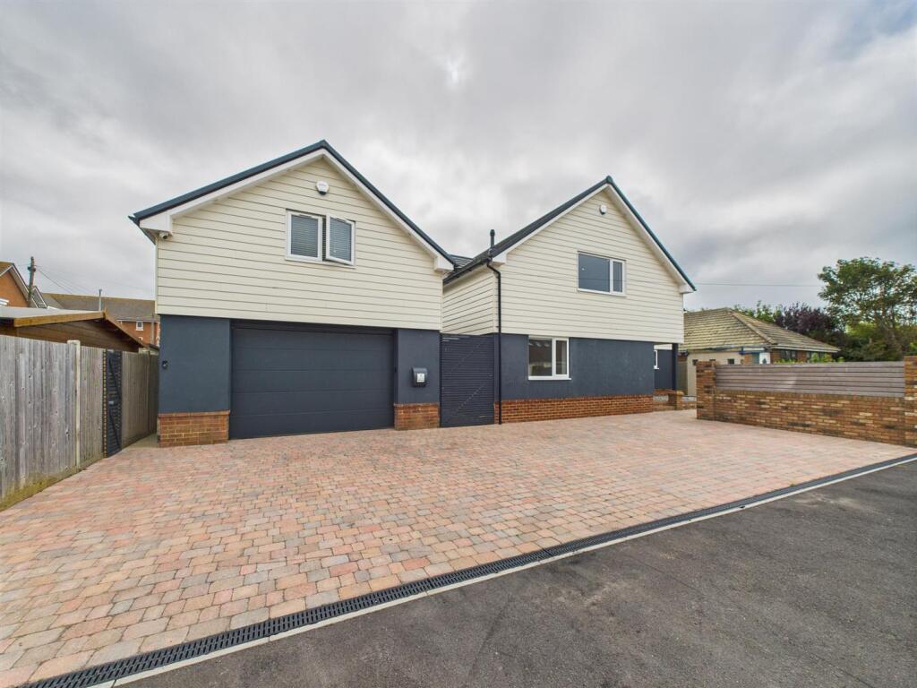 Additional image 24 of Searle Avenue, Peacehaven