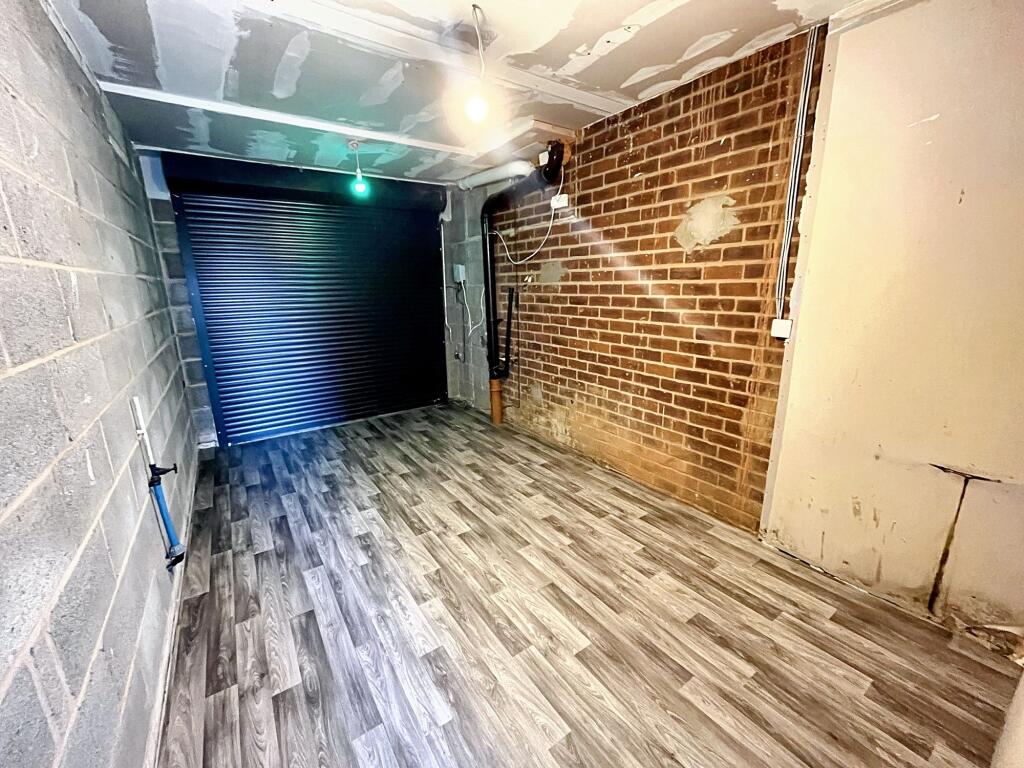 Additional image 38 of Alkrington Close, Bury, BL9