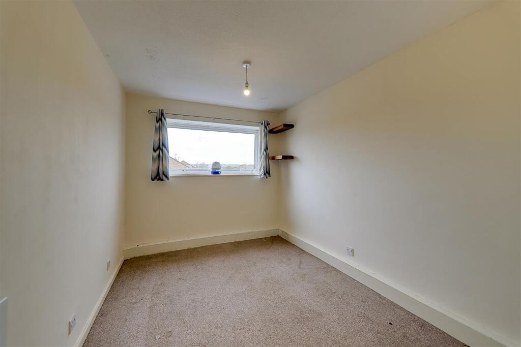 Additional image 5 of Boxgrove Parade, Goring-By-Sea, Worthing