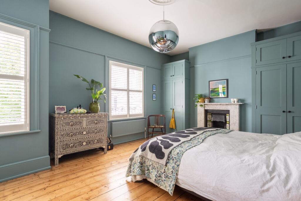 Additional image 36 of Compton Avenue, Brighton