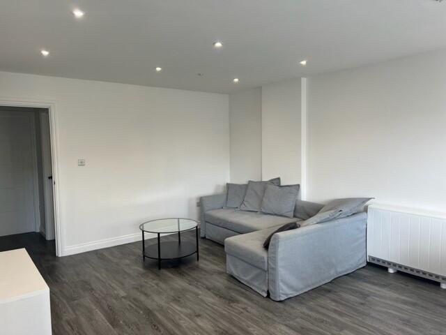 Additional image 13 of Queens Square