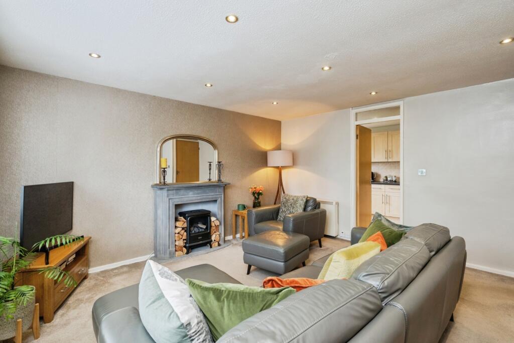 Additional image 18 of Harwood Vale Court, Bolton, Greater Manchester, BL2