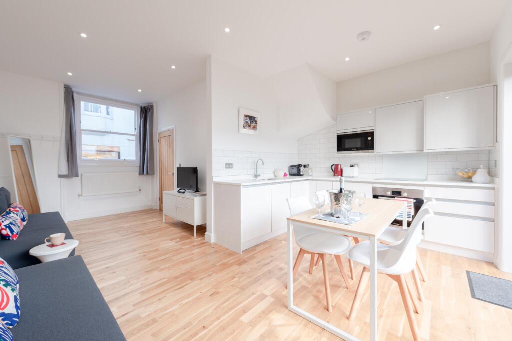 Additional image 5 of Castle Street, Brighton, BN1