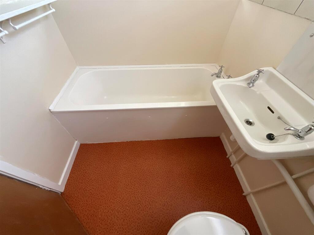 Additional image 11 of Downland Avenue, Peacehaven, East Sussex