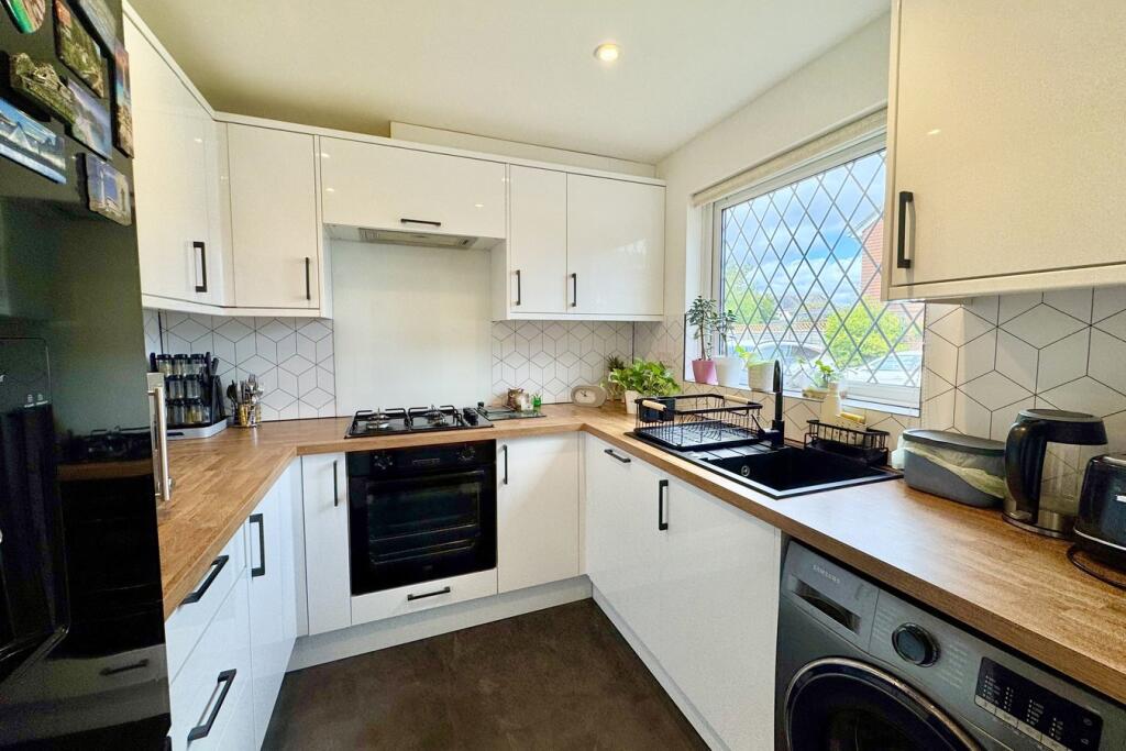 Additional image 4 of Spetisbury Close, Muscliff, Bournemouth, BH9