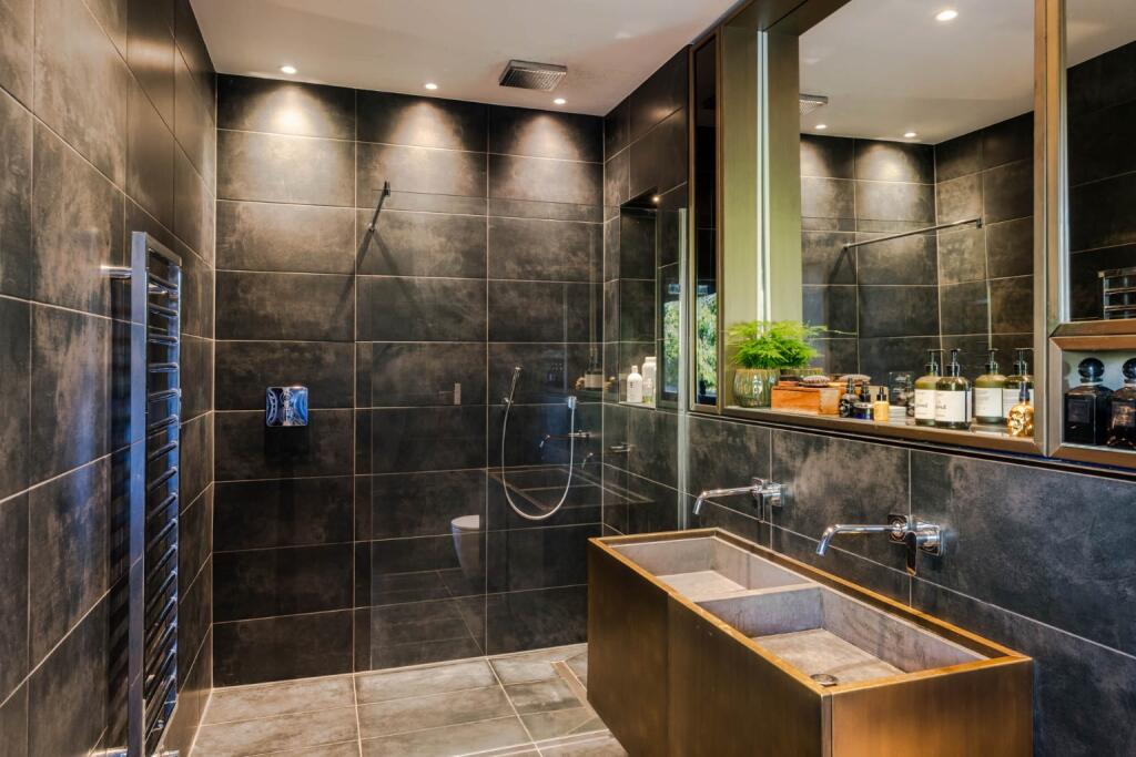 Additional image 16 of Withdean Road, Brighton, East Sussex, BN1