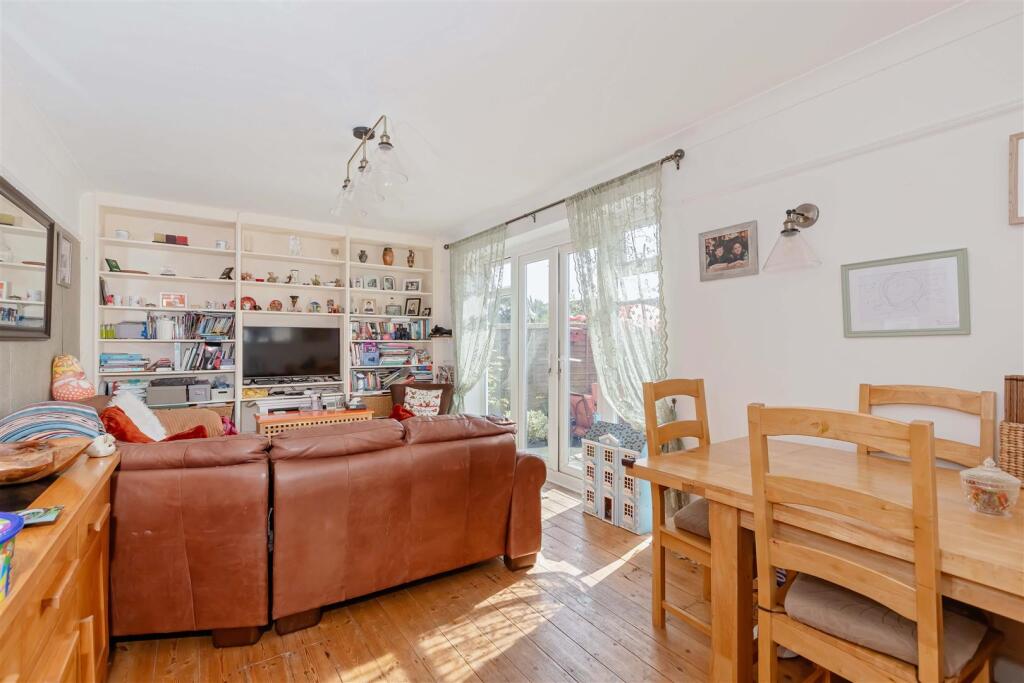 Additional image 4 of Sunny Close, Goring-By-Sea, Worthing