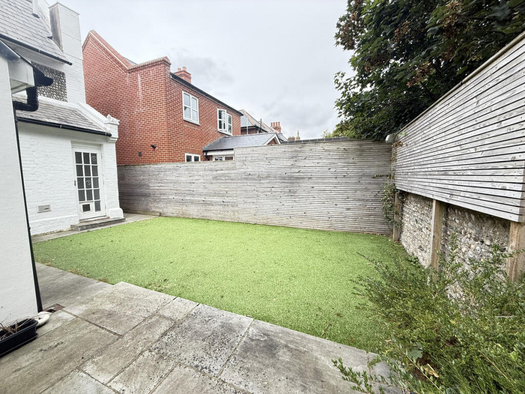Additional image 11 of Clifton Road, Worthing, BN11