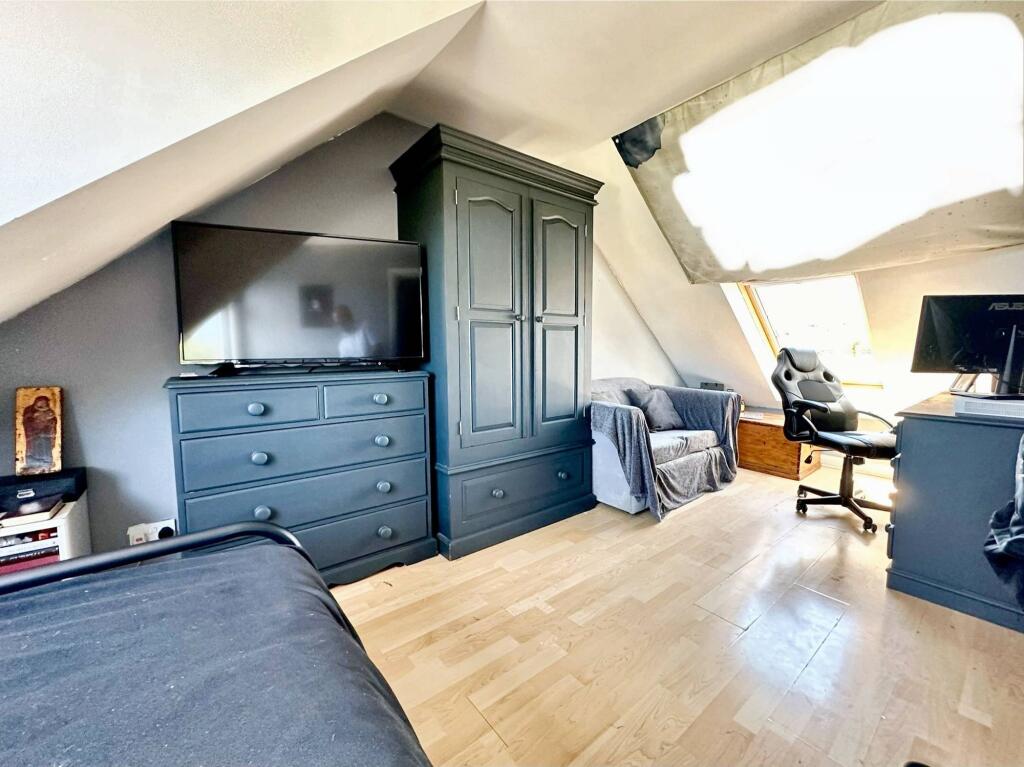 Additional image 5 of Fairlight Avenue, Telscombe Cliffs, BN10 7BS