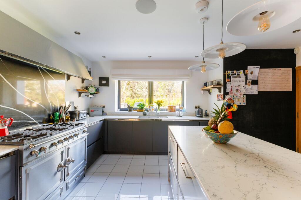 Additional image 11 of Peacock Lane, Brighton, BN1