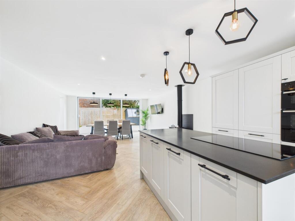 Additional image 27 of Searle Avenue, Peacehaven