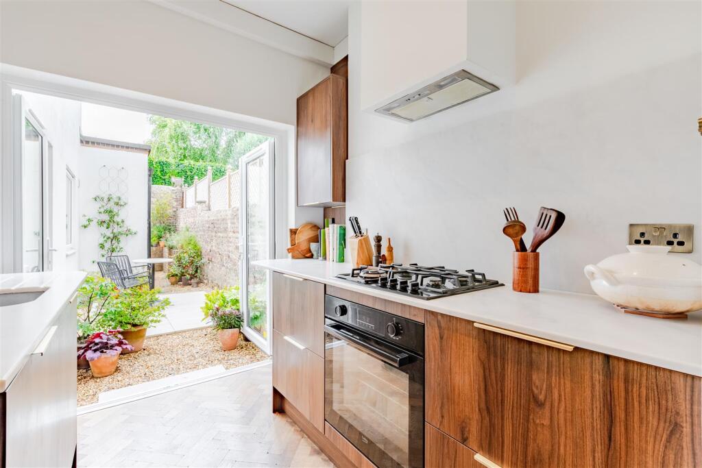 Additional image 20 of Buckingham Road, Brighton