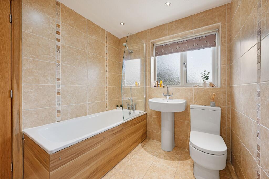 Additional image 19 of Herevale Hall Drive, Ramsbottom