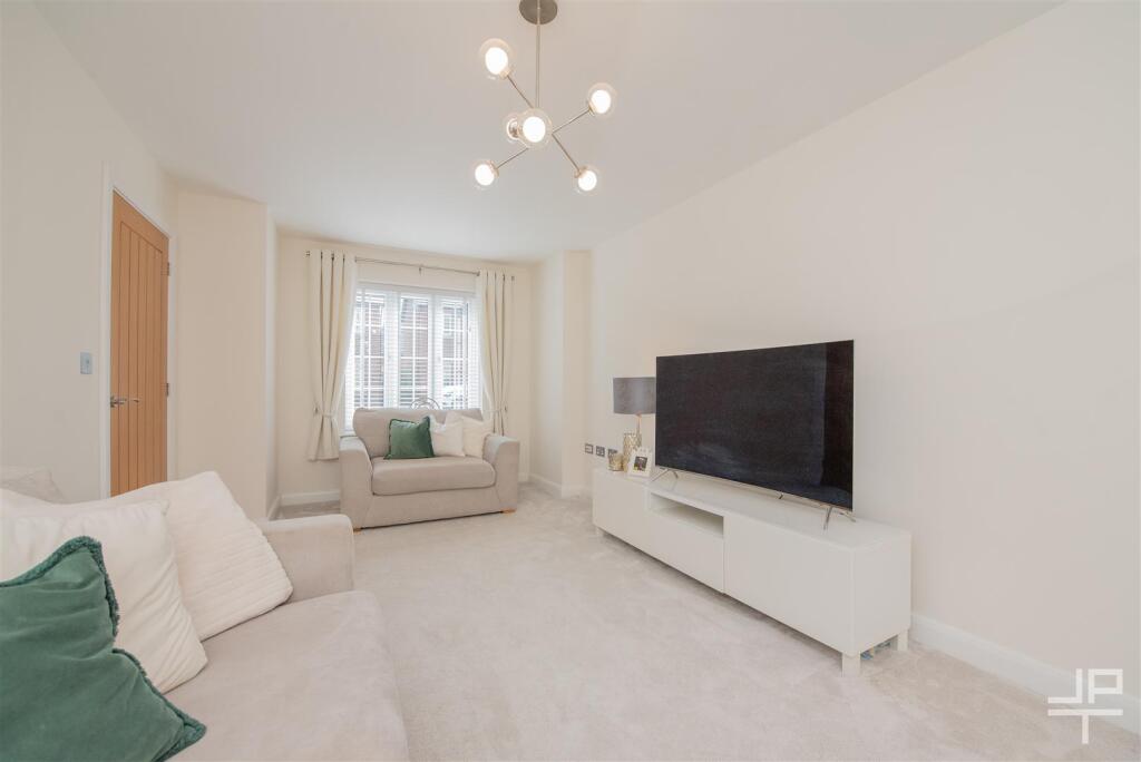 Additional image 13 of Watergate Close, Westhoughton, Bolton, BL5 3JJ