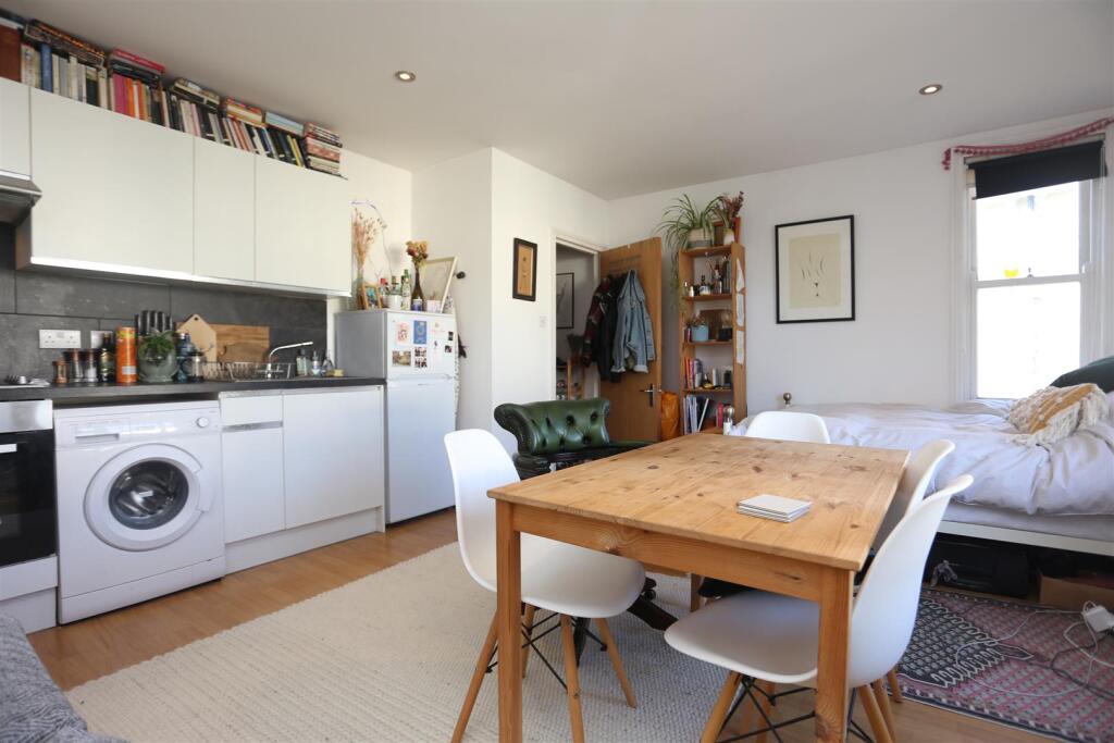 Additional image 7 of Buckingham Road, Brighton