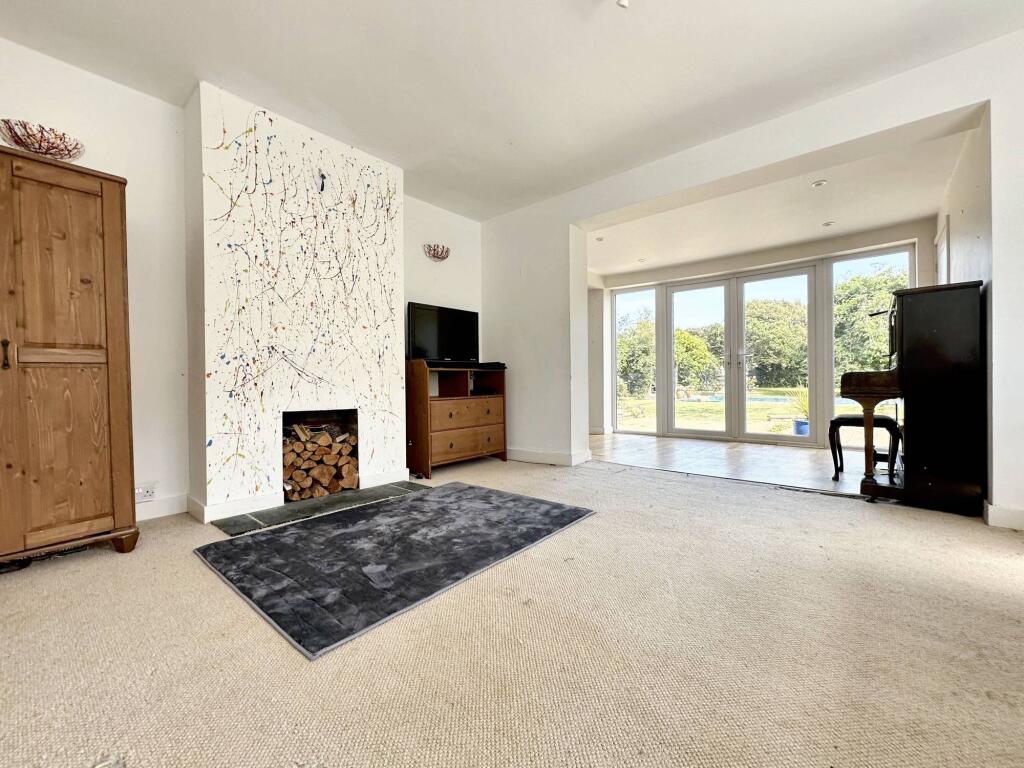 Additional image 13 of Fairlight Avenue, Telscombe Cliffs, BN10 7BS