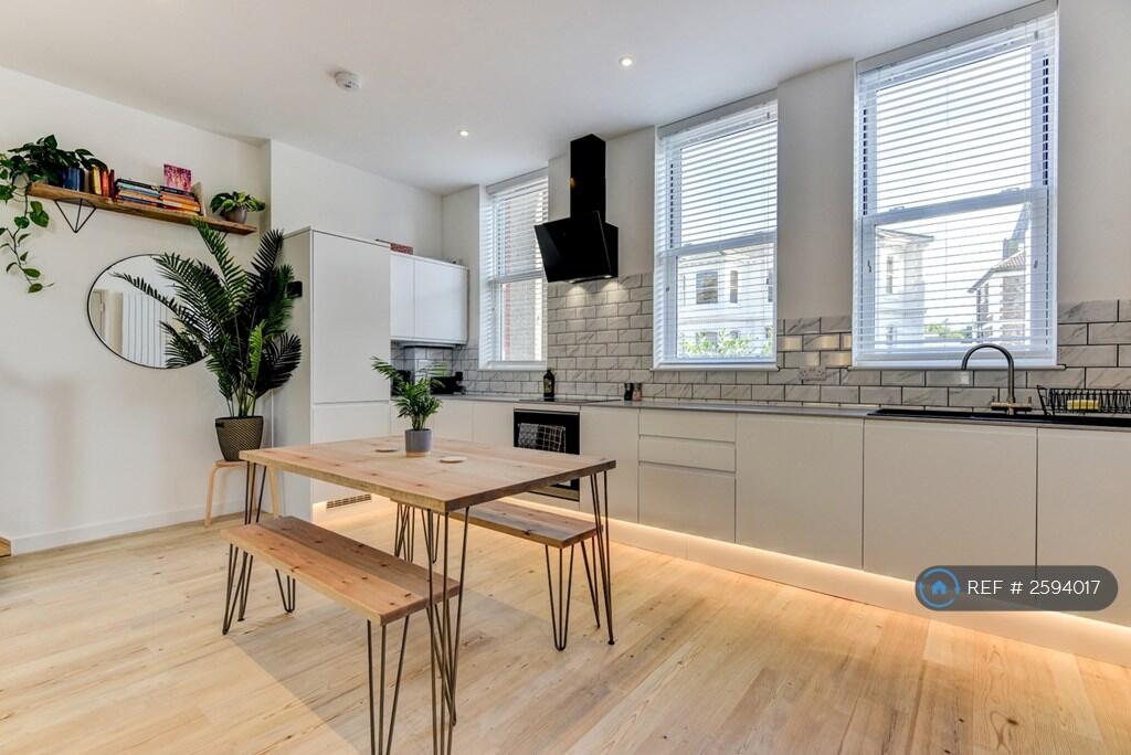 Additional image 5 of Shelley Cottage, Worthing, BN11