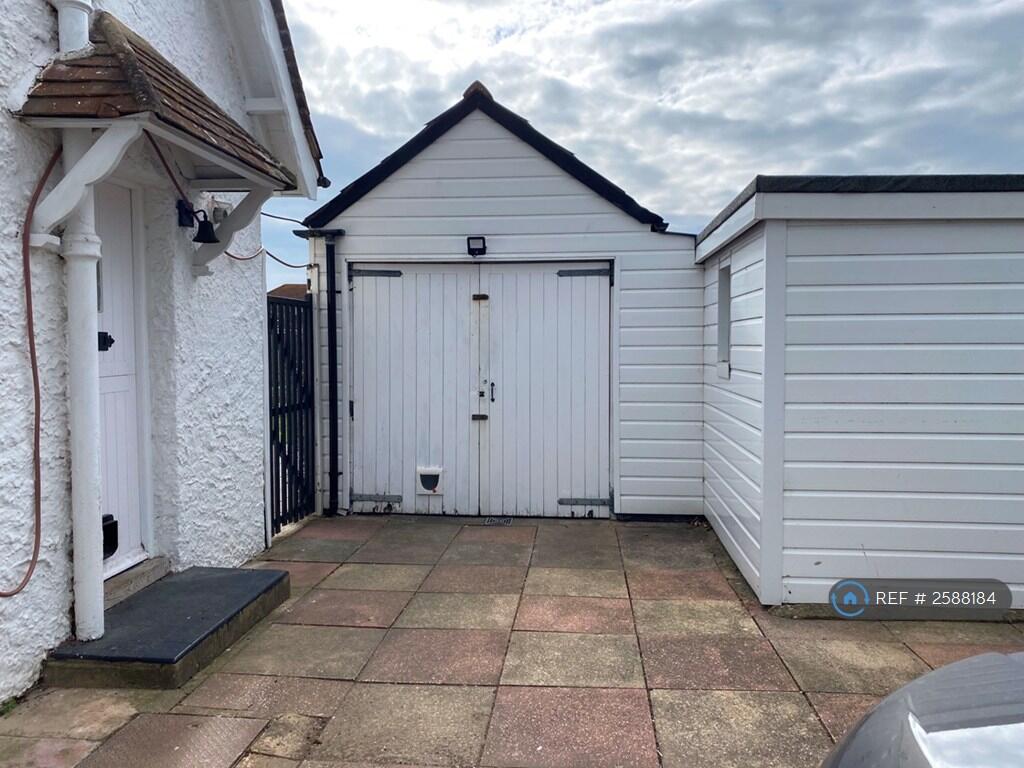 Additional image 29 of Ocean Drive, Ferring - Short Term Rental, BN12