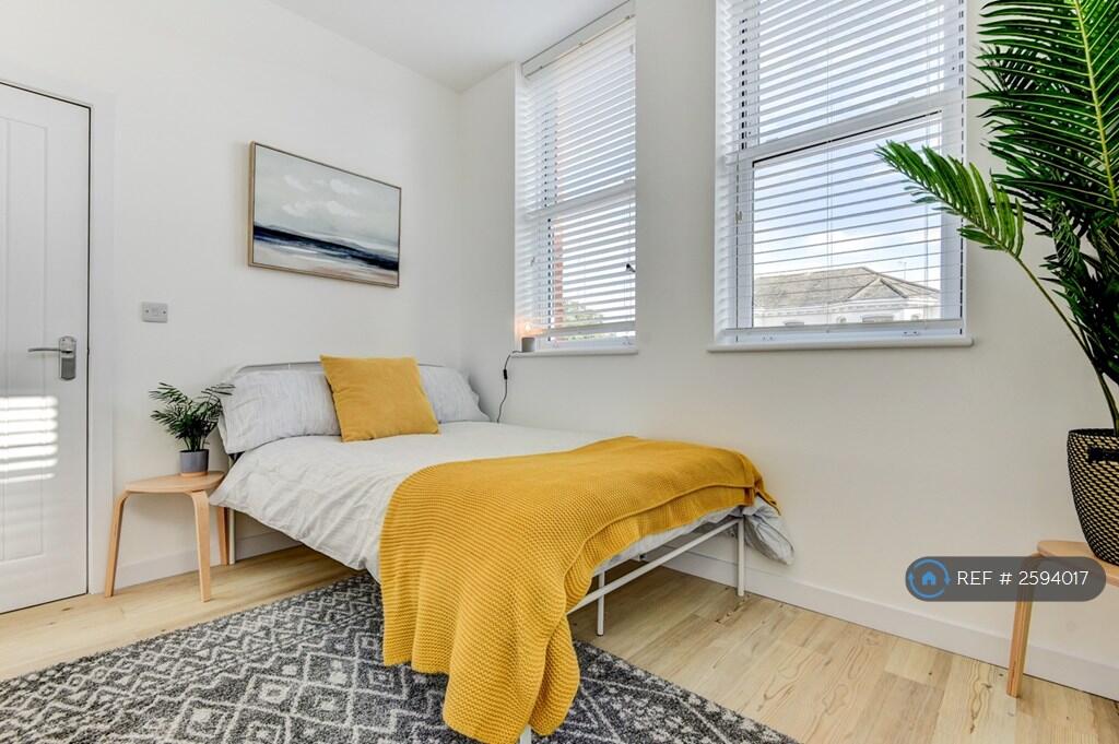 Additional image 9 of Shelley Cottage, Worthing, BN11