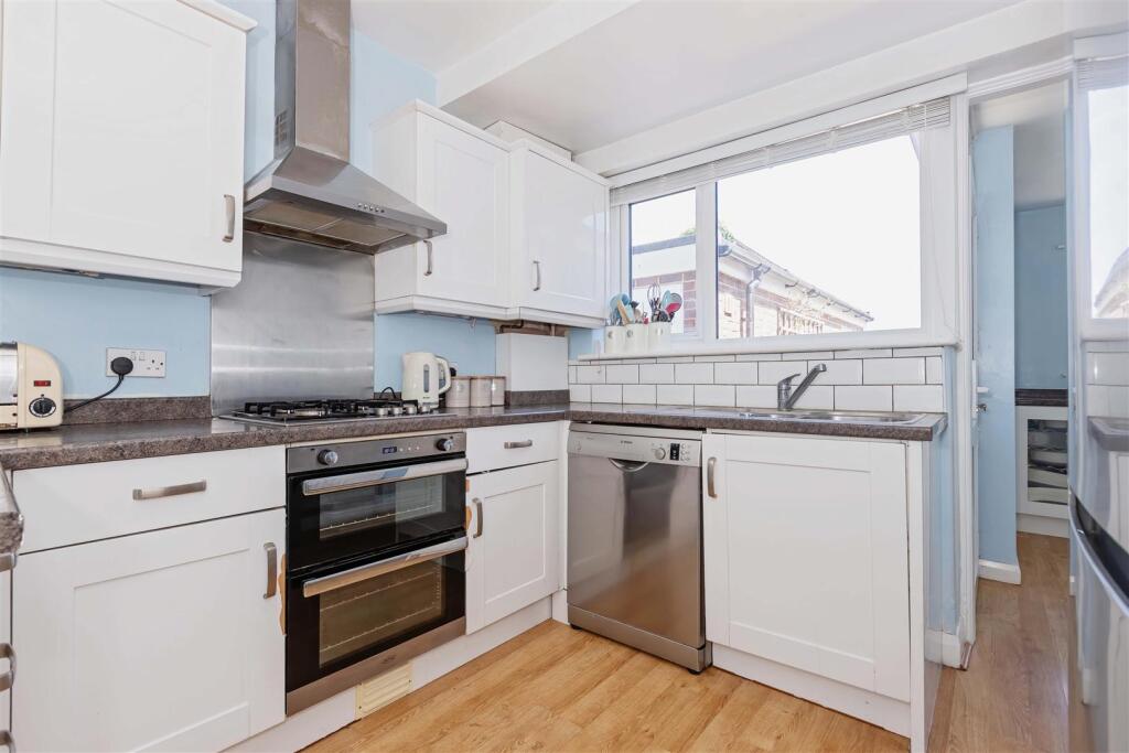 Additional image 22 of West Avenue, Worthing