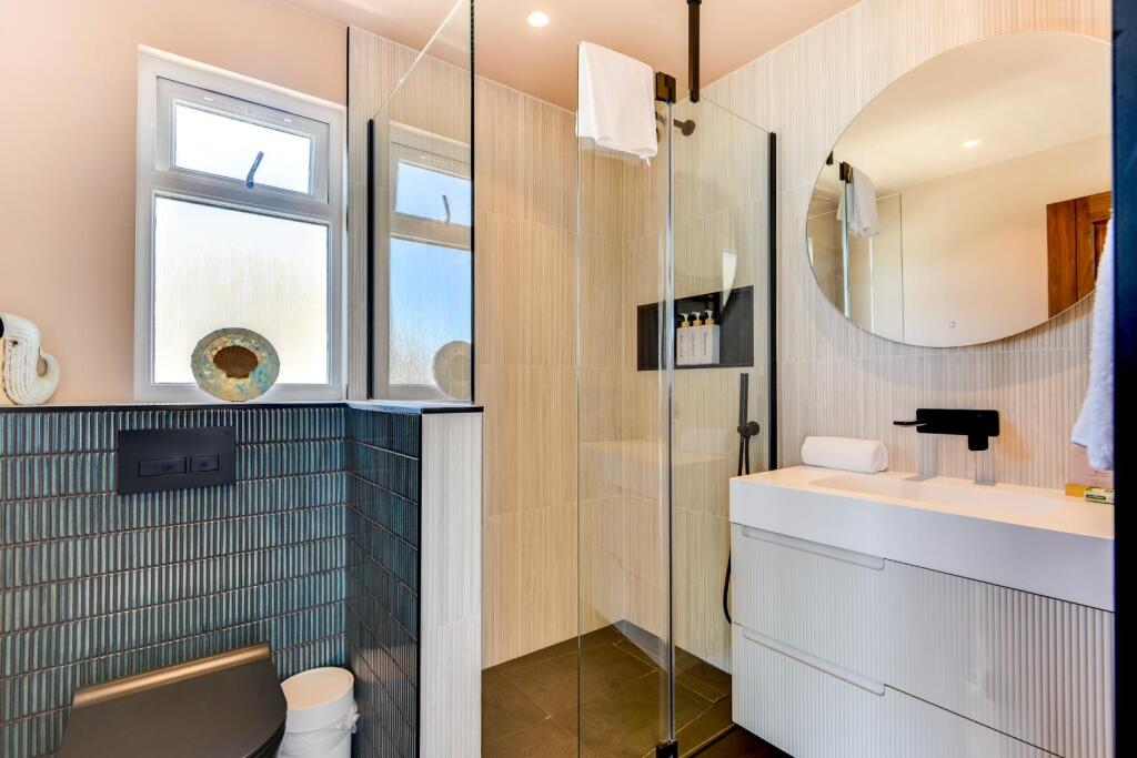 Additional image 15 of The Promenade, Peacehaven