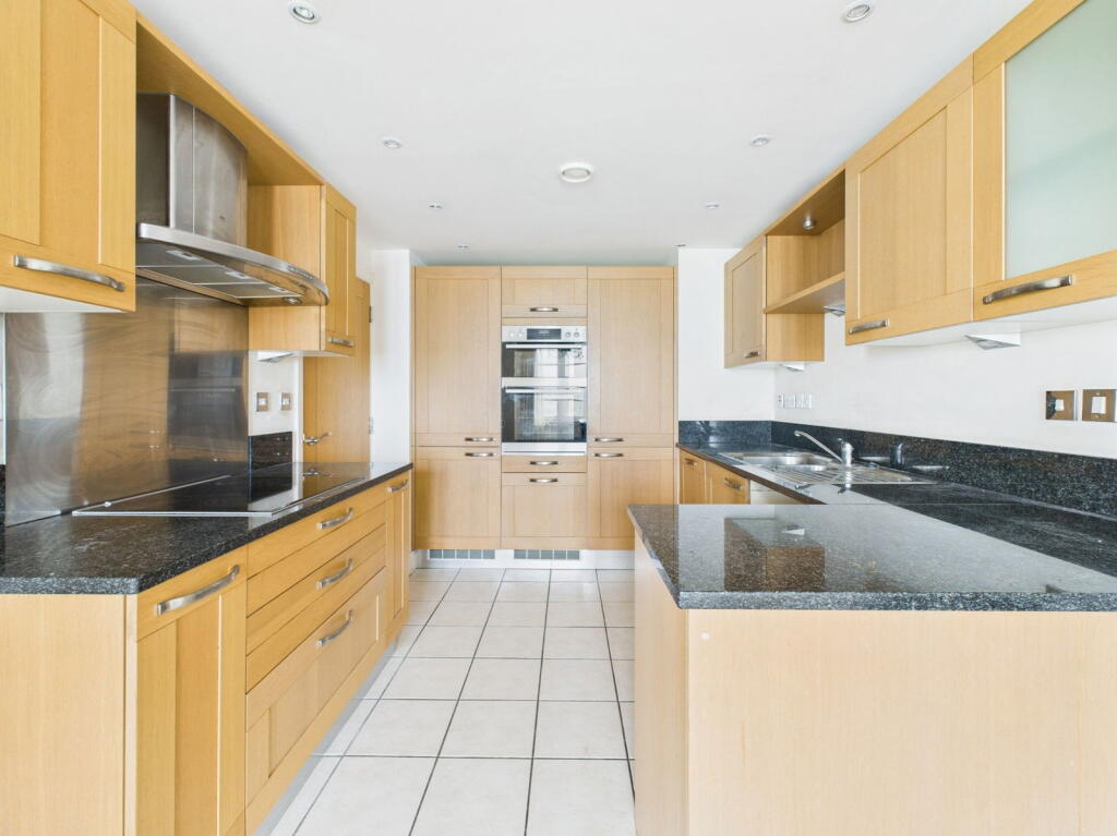 Additional image 5 of Steyne Gardens, Worthing, BN11 3DW