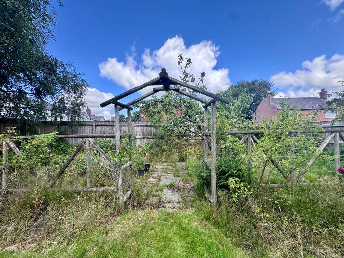 Additional image 35 of 572 Chorley Old Road, Heaton, Bolton, BL1 6AB