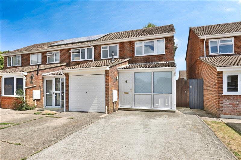 Moreton Road, MUSCLIFF, Bournemouth, Dorset, BH9