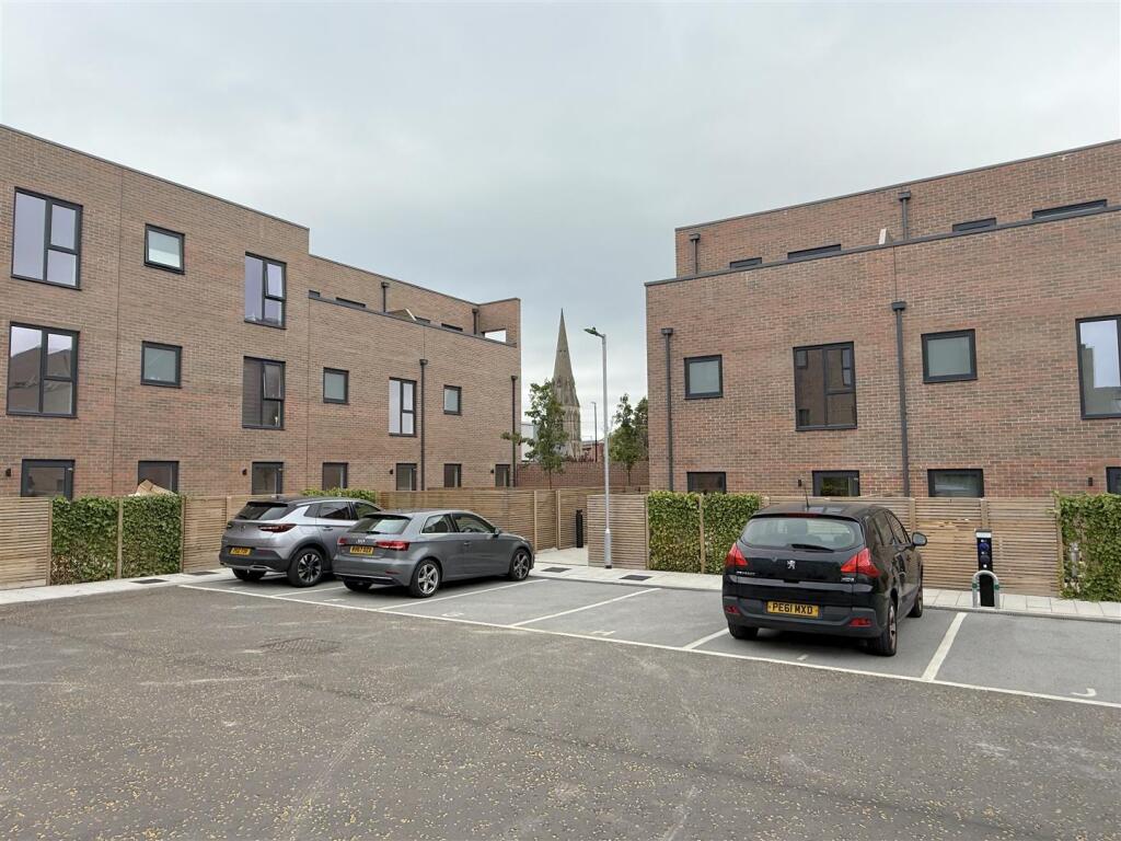 Additional image 16 of Paderborn Way, Bolton, BL1