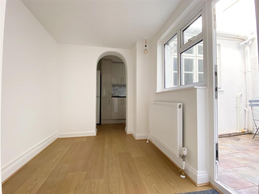 Additional image 4 of North Gardens - Townhouse With Parking