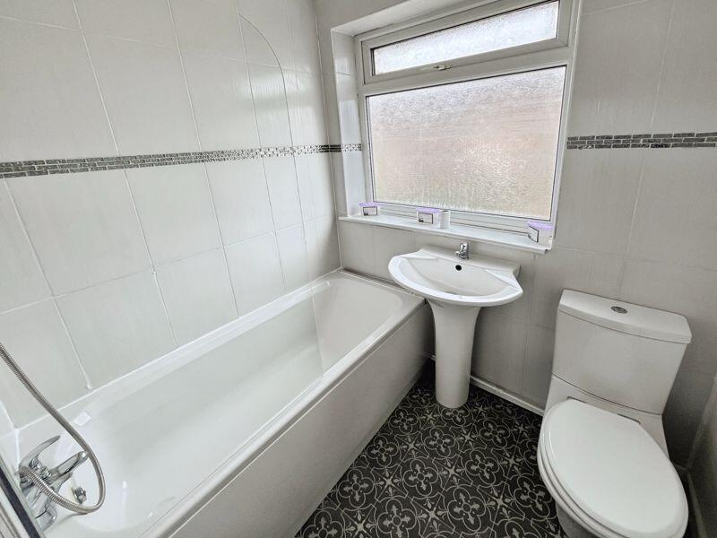 Additional image 4 of Philips Avenue, Farnworth