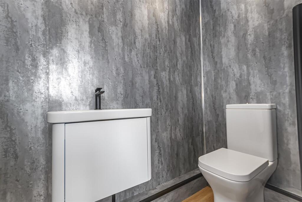 Additional image 21 of Bury Old Road, Ainsworth, Bolton