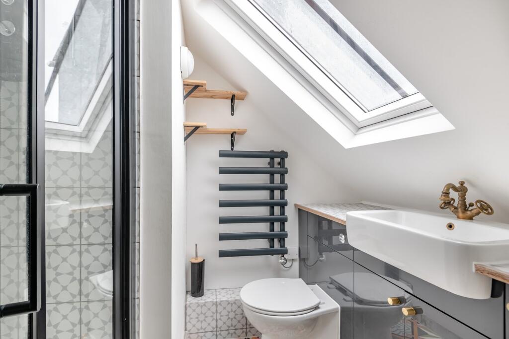 Additional image 17 of Alfred Place, Worthing, BN11