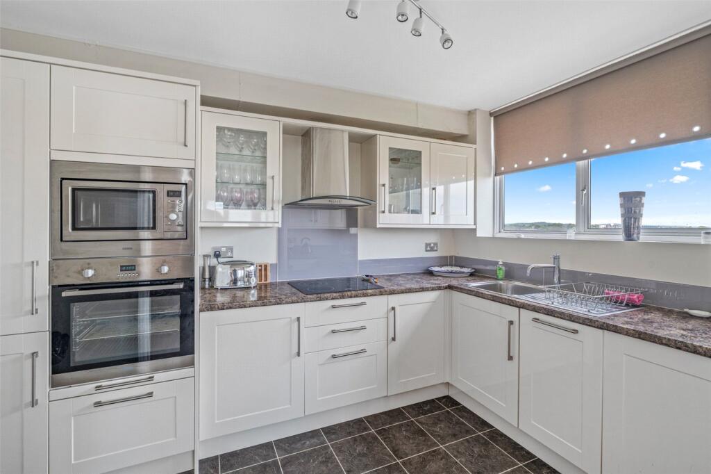 Additional image 4 of Manor Lea, Boundary Road, Worthing, West Sussex, BN11