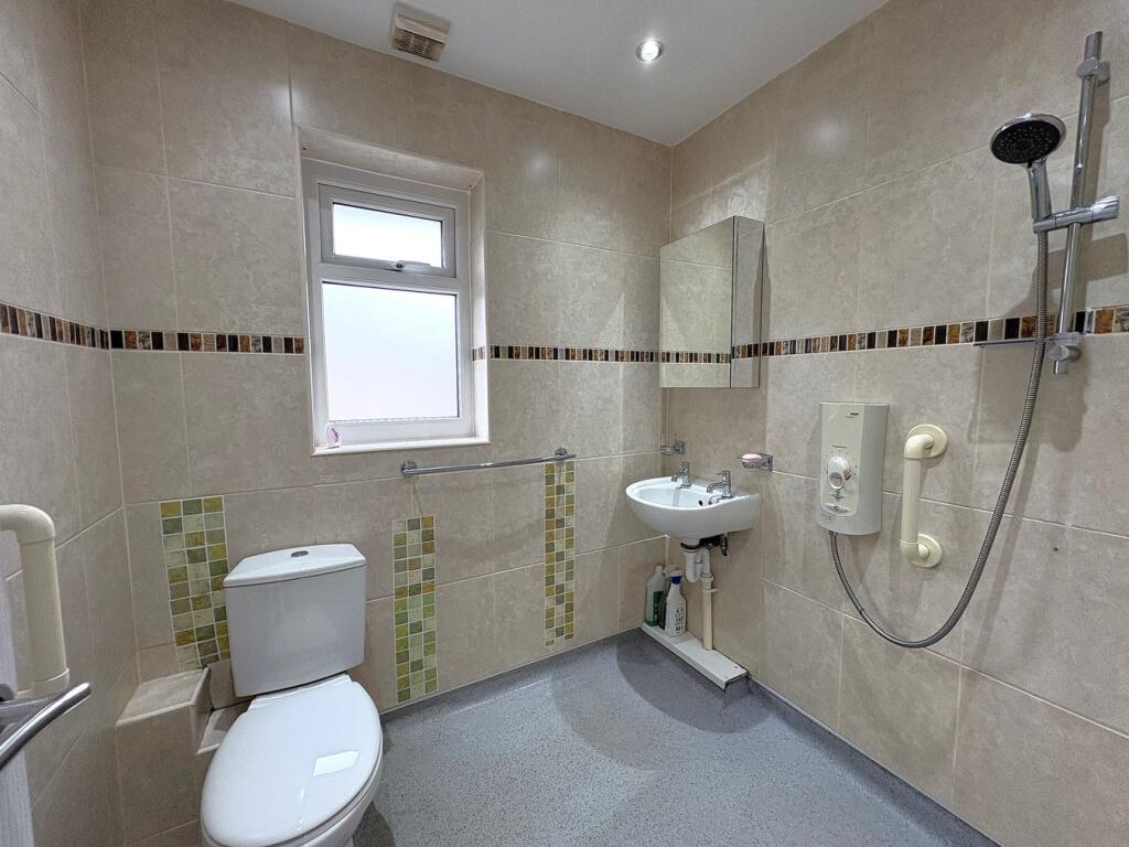 Additional image 4 of The Pewfist, Westhoughton, Bolton, BL5