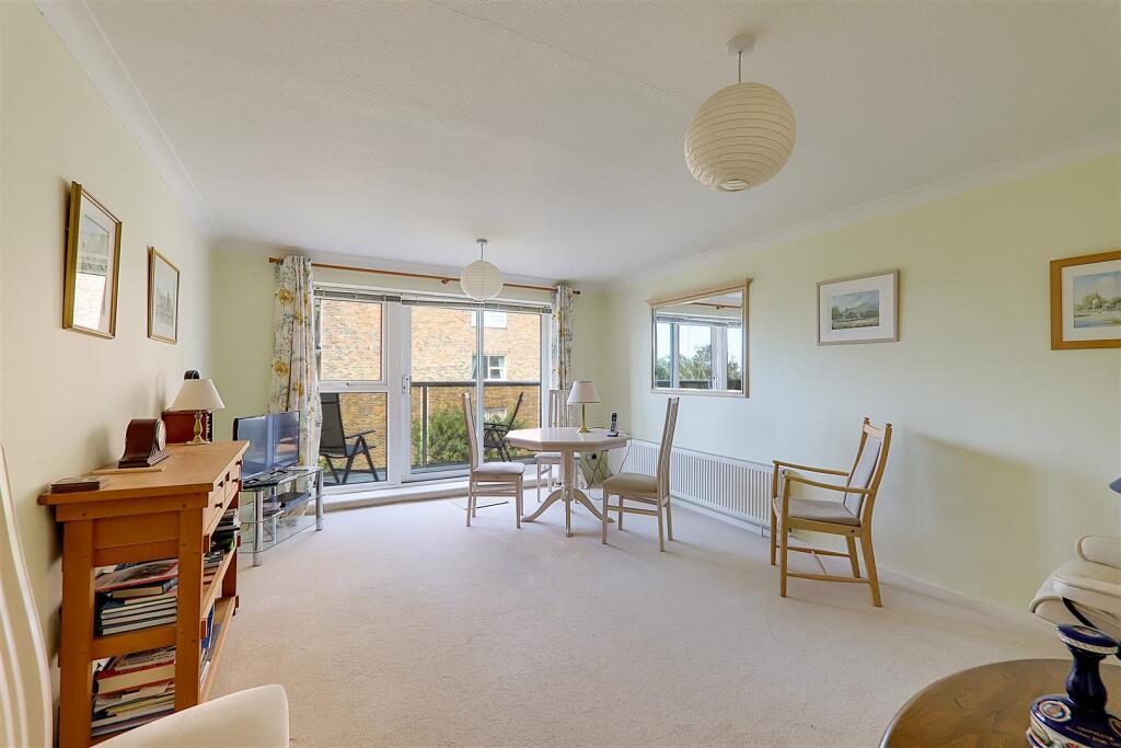 Additional image 3 of Cardinal court, Grand Avenue, Worthing