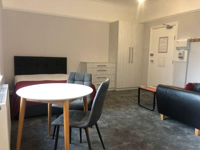 Additional image 3 of Room 3, 95 Bradford Street, Bolton, BL2 1JY