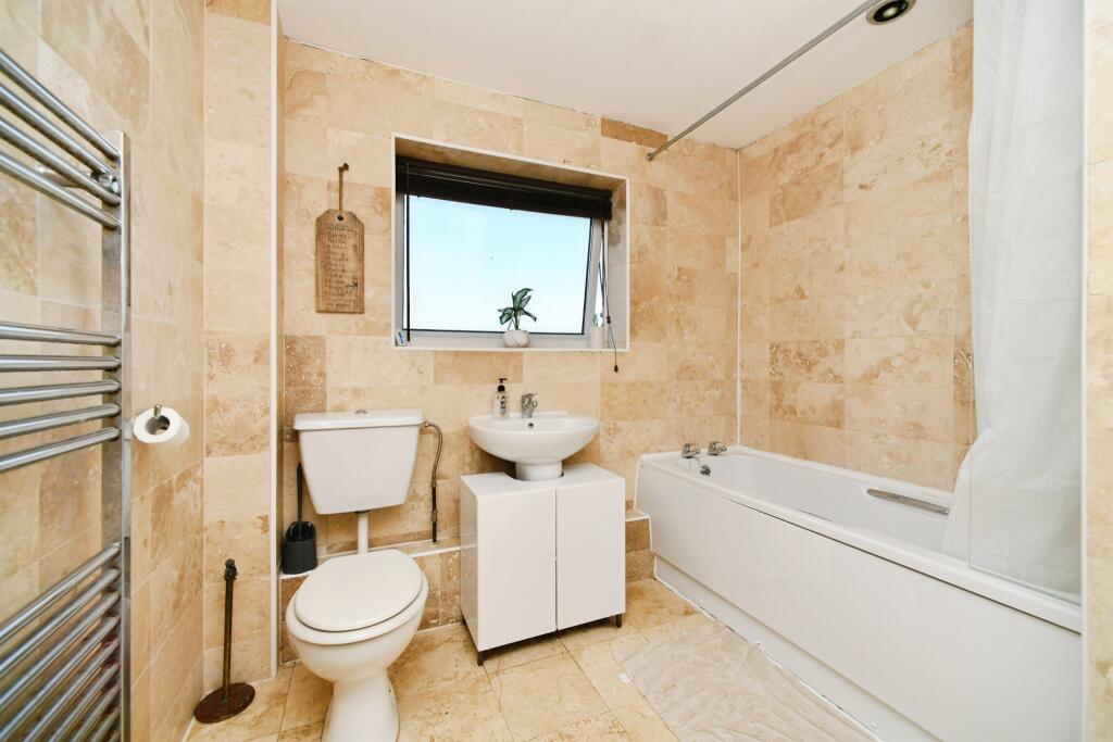 Additional image 12 of Rowe Avenue North, Peacehaven