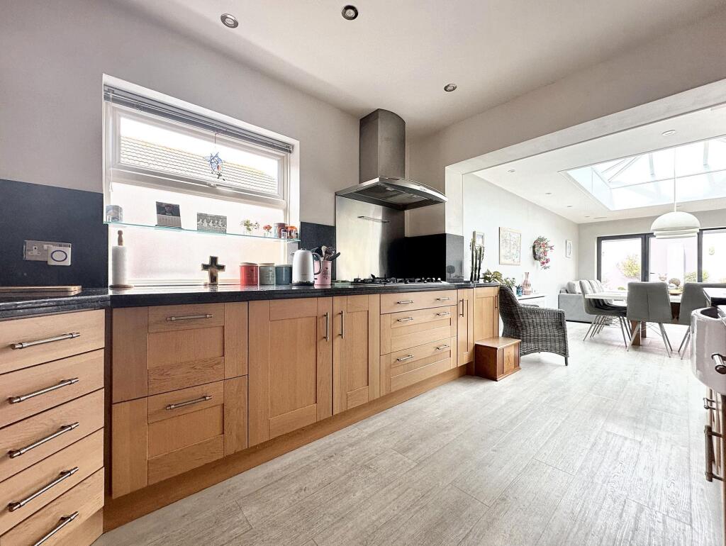 Additional image 33 of Arundel Road, Peacehaven, BN10 8EY