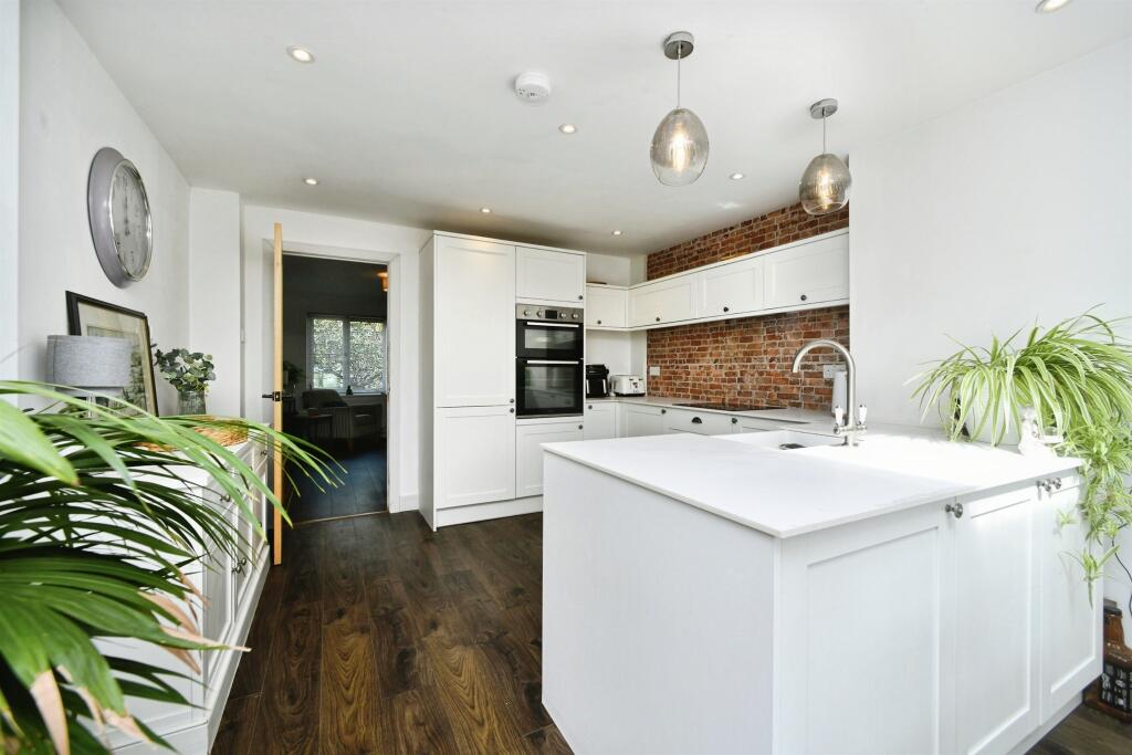 Additional image 5 of Lulham Close, Telscombe Cliffs, Peacehaven