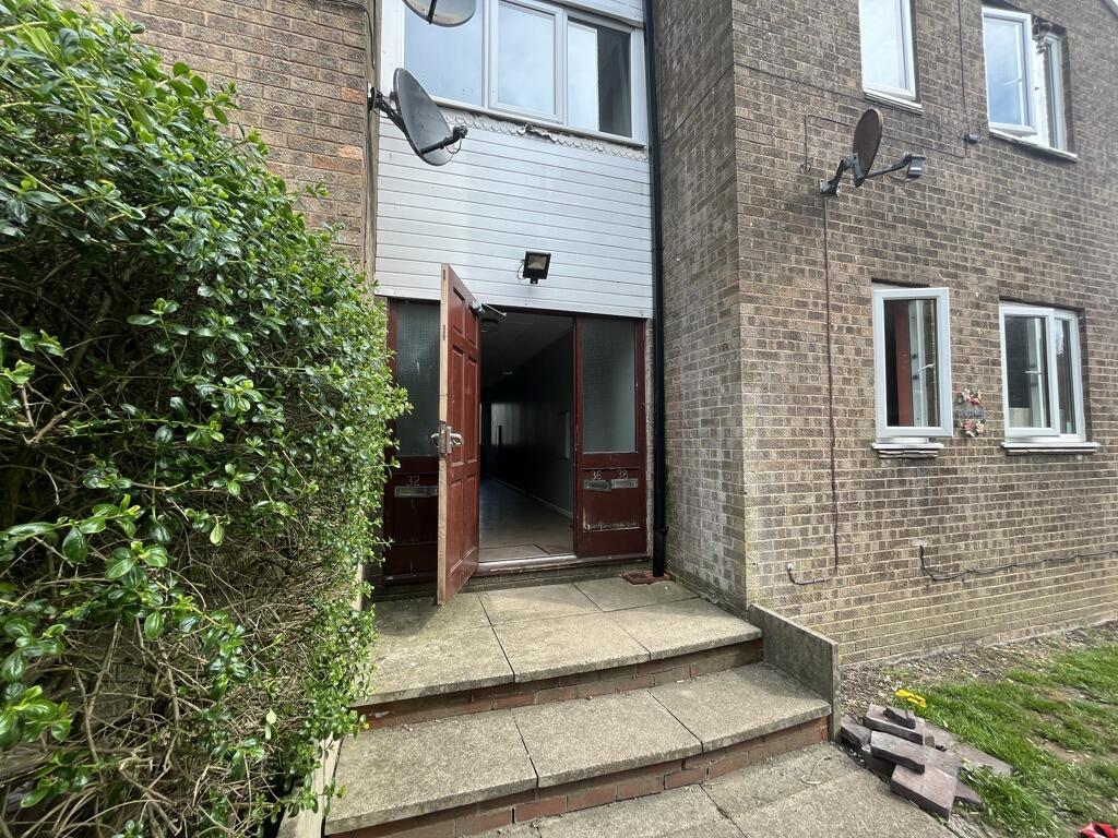 Additional image 4 of Block Of Flats 32-46 New Drake Green, Westhoughton, Bolton, Lancashire, BL5 2RF