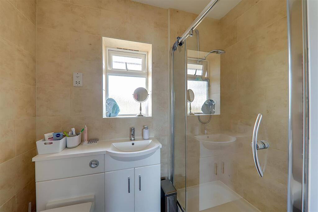 Additional image 11 of Arlington Avenue, Goring-By-Sea, Worthing