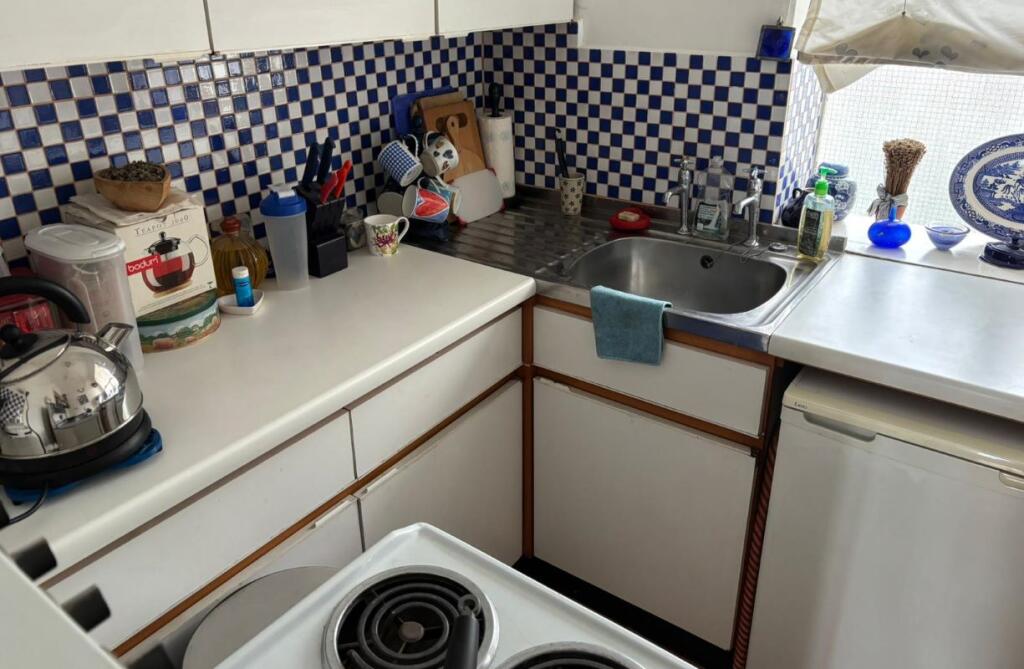 Additional image 4 of Flat 7, 41 Kings Road, Brighton, BN1 1NA