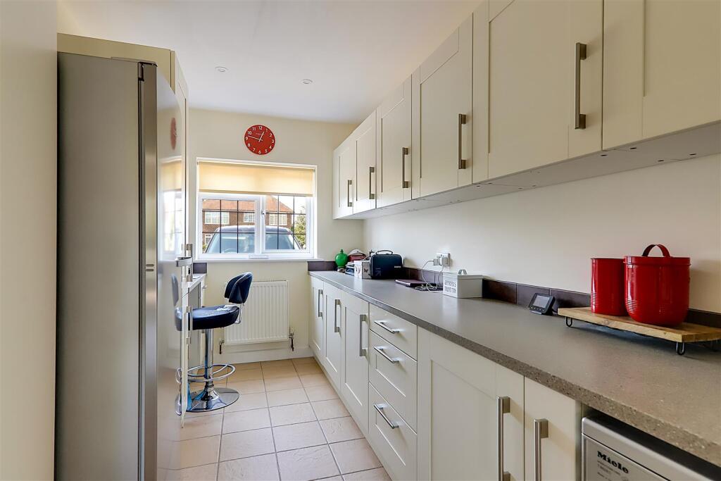 Additional image 22 of Arlington Avenue, Goring-By-Sea, Worthing