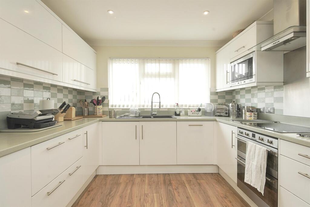 Additional image 9 of Dorothy Avenue, Peacehaven