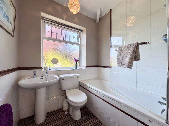 Additional image 18 of 210 Greenmount Lane, Bolton, BL1 5HZ