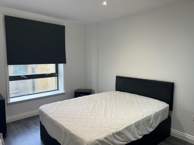 Additional image 6 of Queens Square